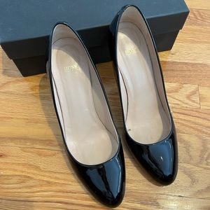 Hugo Boss black patent leather pumps